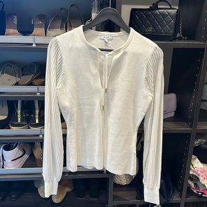Women’s white Reid’s blouse